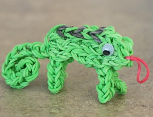 9 Rainbow Loom Animals to Make | AllFreeKidsCrafts.com